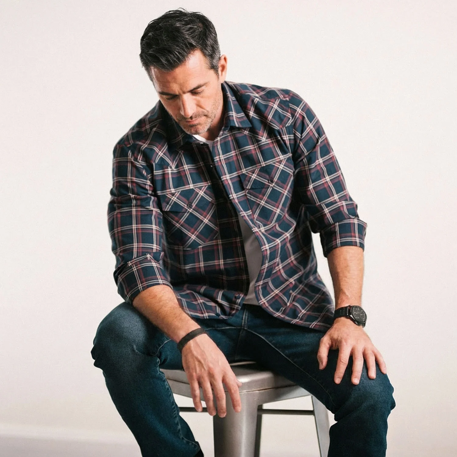 Maker Shirt – Navy Blue Cotton Oxford Plaid